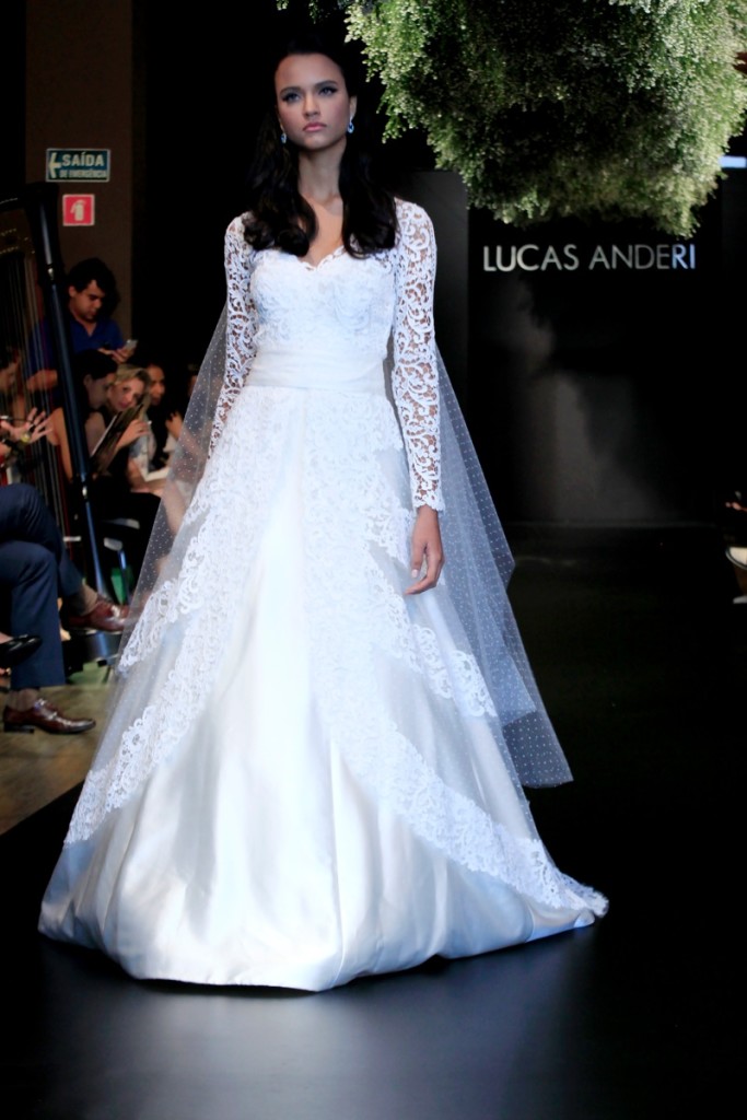 Desfile-Lucas-Anderi-Bride-Style-prontaparaosim (19)