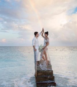 Casamento da modelo Isabeli Fontana e do cantor Di Ferrero nas ilhas Maldivas