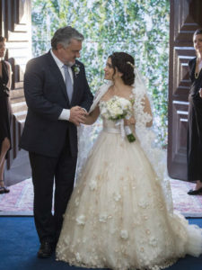 casamentos de Haja Coração shirlei, vivida pela atriz Sabrina Petaglia