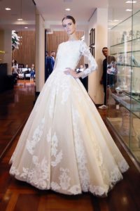 Vestido de noiva da coleção Nas Nuvens de Lucas Anderi