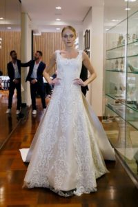 Vestido de noiva da coleção Nas Nuvens de Lucas Anderi