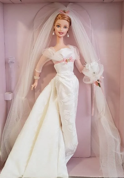 Coisas que Gosto  Barbie noiva, Vestido de noiva barbie, Estilo